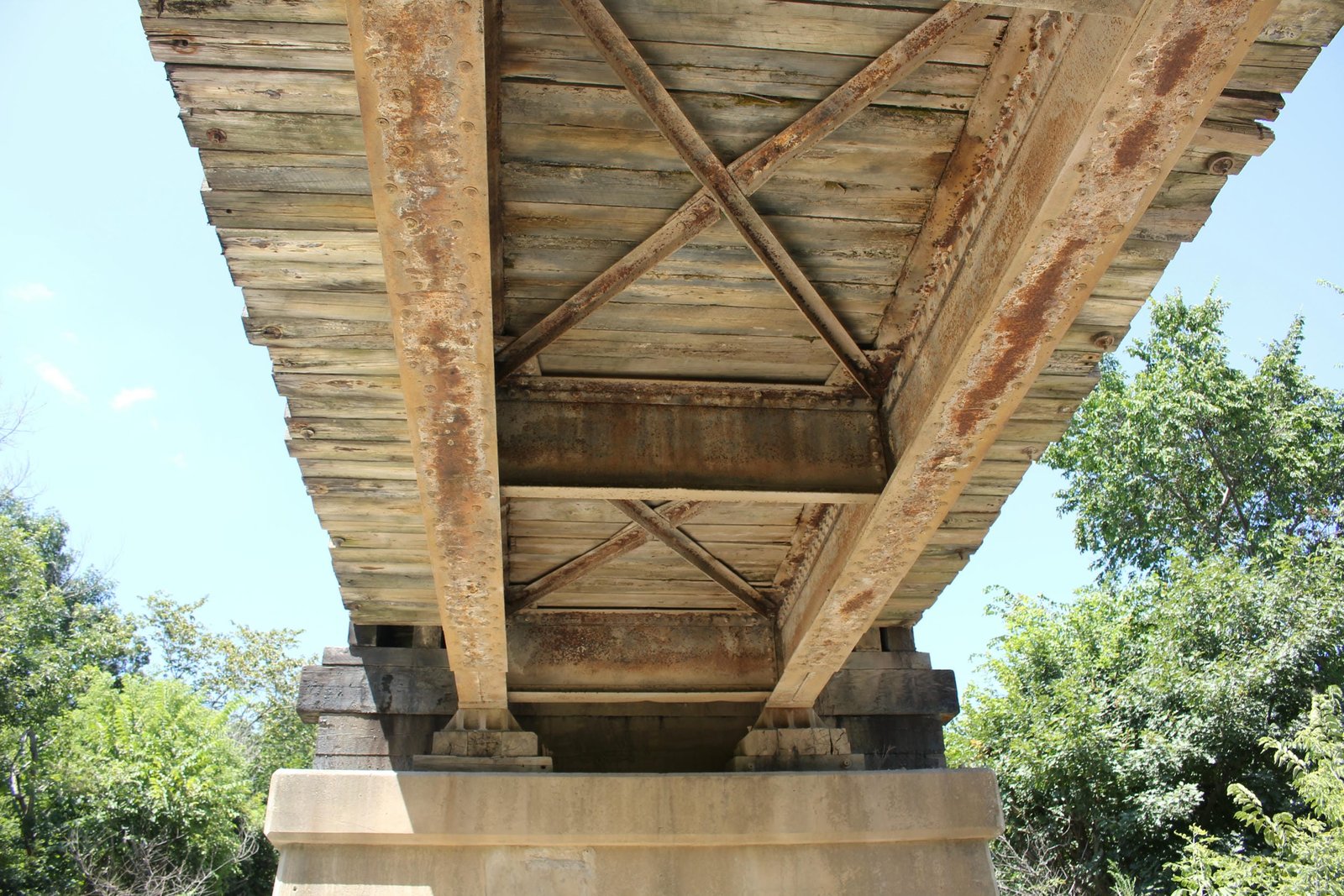 Under main span